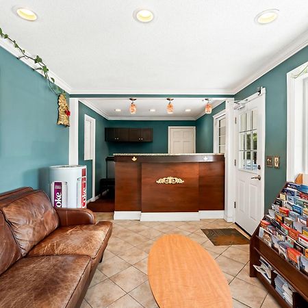 Americas Best Value Inn Stonington Mystic Luaran gambar