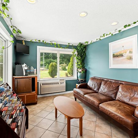 Americas Best Value Inn Stonington Mystic Luaran gambar